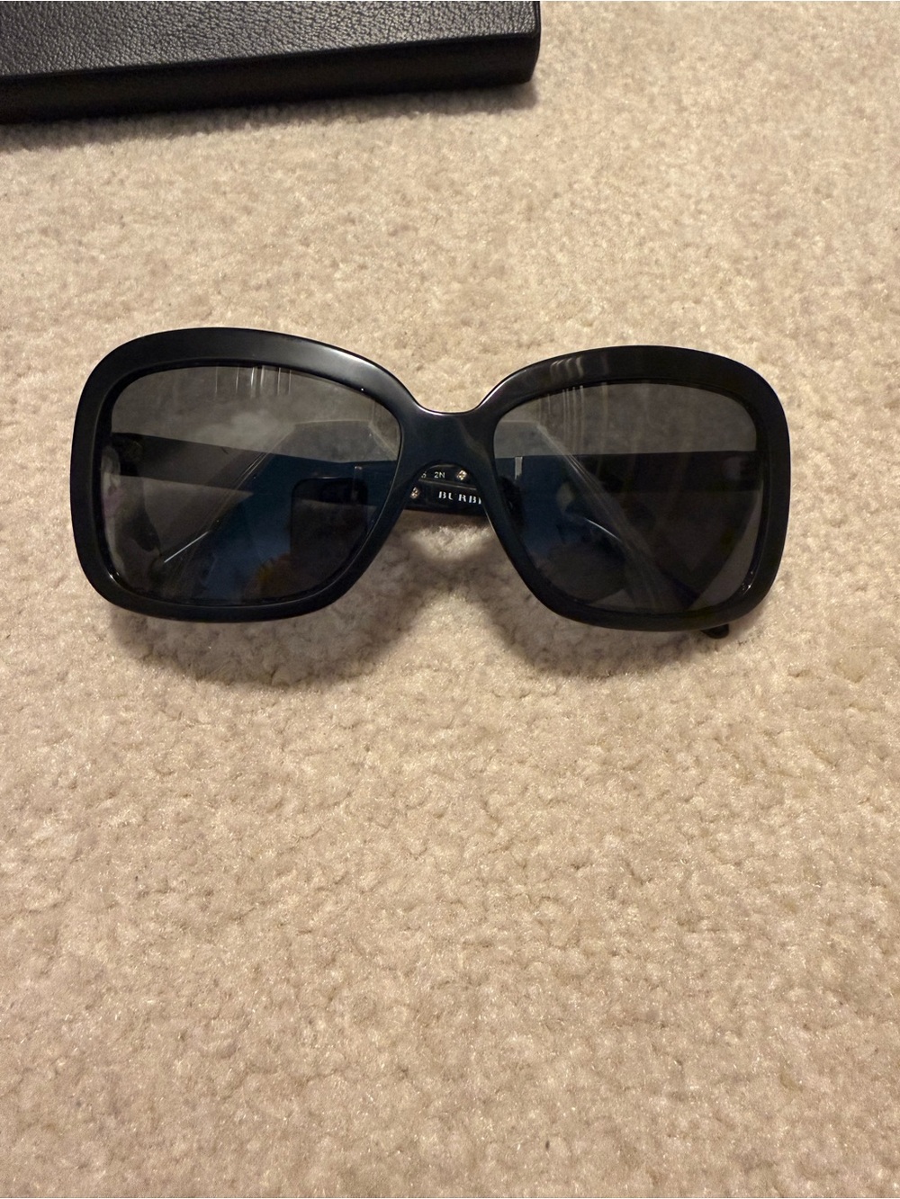 Burberry Black Oversized Women's Sunglasses